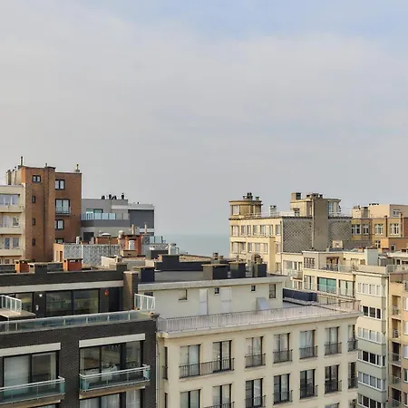 Lecomte - Ocean View 158 Apartment