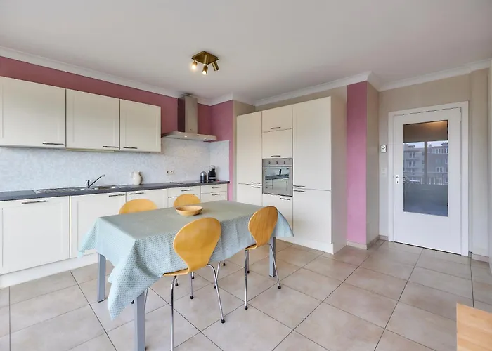 Lecomte - Ocean View 158 Apartment Ostend